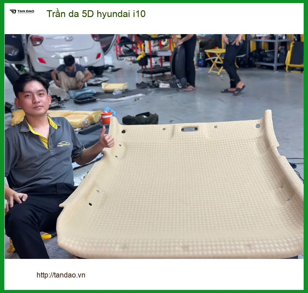 Chị Mai Anh bọc trần da 5D cho Hyundai i10 tại Quận Tân Phú để nội thất xe thêm sang trọng ảnh thực tế 4